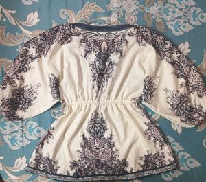 Elegant Patterned Blouse