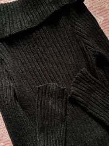 🖤 Chic Off-Shoulder Ribbed Sweater |Free Size