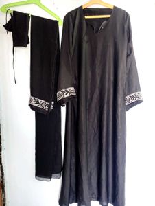 Elegant Black Abaya With Nose Piece 3 Set