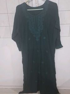 Elegant Embroidered Kurta