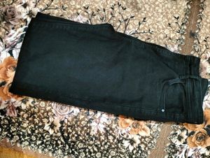 Black Straight Jeans 👖