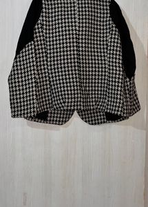 Houndstooth Blazer