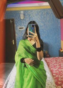 Green Plain Saree💚