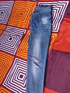 Women Skinny Jeans