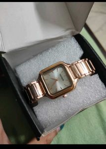 Rose Gold Women&#39;s Watch