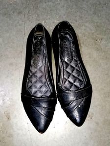 Black Heel Bellies (Jutti)