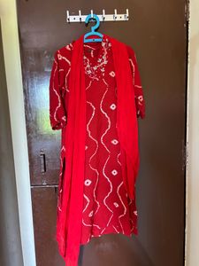 TRENDING KURTA SET