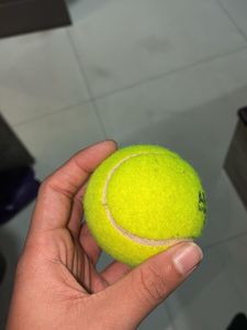 Tennis ball