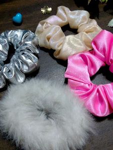 Cute Scrunchie Set