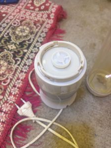 Electric Shake n Take Blender