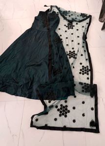Elegant Green Ethnic Gown