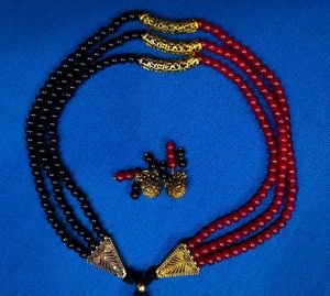Beaded Necklace & Earring Set
