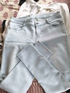 Light Wash Denim Jeans