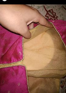 LIGHT PADDED PINK BLOUSE