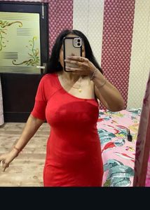 Chic Red One-Shoulder Bodycon Dress