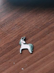 UNICORN PENDANT