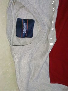 BRANDED PARK AVENUE SWEATSHIRT