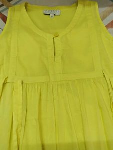 Bright Yellow-Green Sleeveless Cotton Top