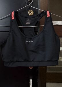 Enamor / Alcis  Size L/xl Bust 42/44