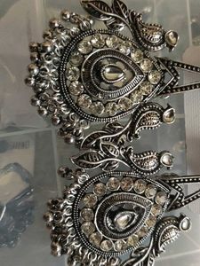 Heavy Work Unique Design Jhumka Only For  Rs190