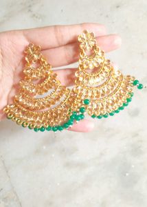 Golden Earrings 🎗