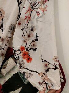 H n M Beautiful Flower Print Tops