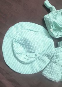 Cute 3-Piece Baby Girl Outfit