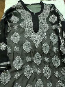 Black Embroidered Kurta