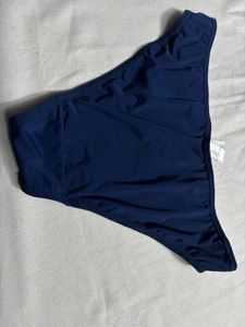 Blue camisole and Penty