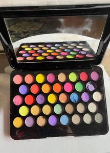 Lakyou Beauty Eyeshadow Palette