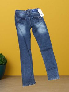 L@44 Size-28 Stylish Jeans &amp; Lace Top Outfit