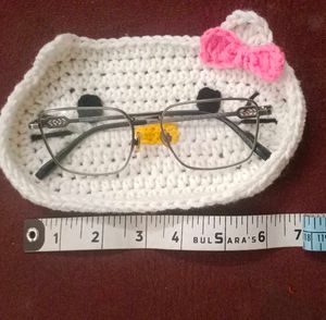 Hello Kitty Crochet glasses case