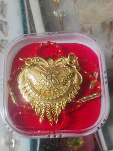 Gold Heart Pendant Necklace