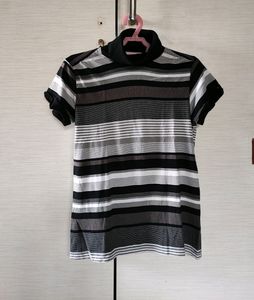 Polo Neck Women's T-shirt - Large