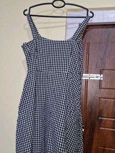 Gingham Sundress - Cute &amp; Casual Size L
