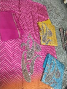 Leheriya Print Suit Material