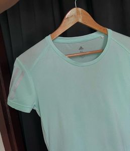 Adidas Drifit T-shirt