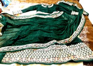 Bottle Green Heavy Ethnic Gown (Comes With Heav