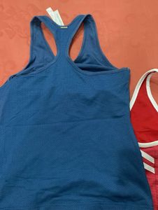 Set Of Two T Back Sports Wear