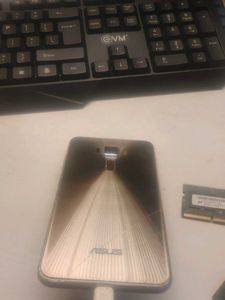 Asus Zenphone Max