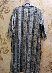 Avaasa Brand Kurti.Size 42.Length 40.