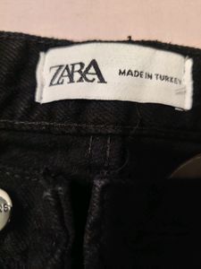 Black Cargo (Unisex)