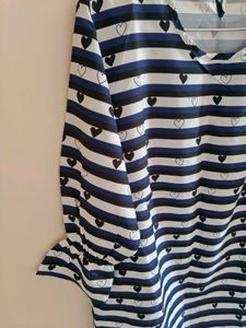 Striped Heart Print Top /No Used