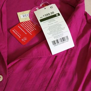 Women&#39;s Kurta Brand Max With One Pocket,Collar Etc