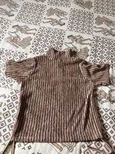 Polo Top With Small Zip. Lace Added For Cropping.