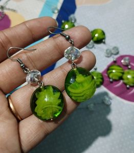 Green Crystal Beads Necklace 🤩