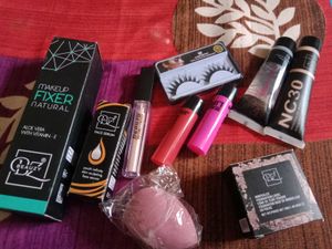 Makeup Bundle: Beauty Products