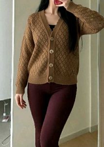Vintage 70s Thick Cable knit Cardigan sweater