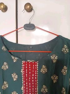 Dark Green &amp; Maroon Kurta Set