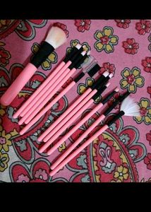 New Makeup Brushes With Plastic Box